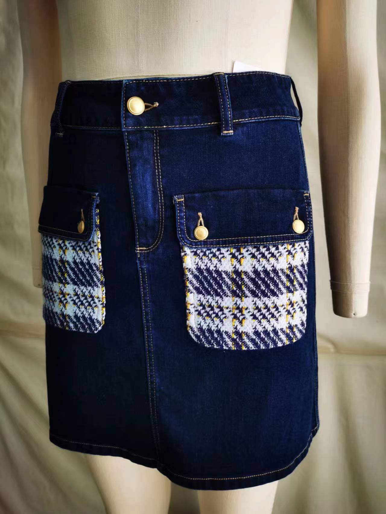 贴袋装饰裙_EMC官网(中国区)官方网站