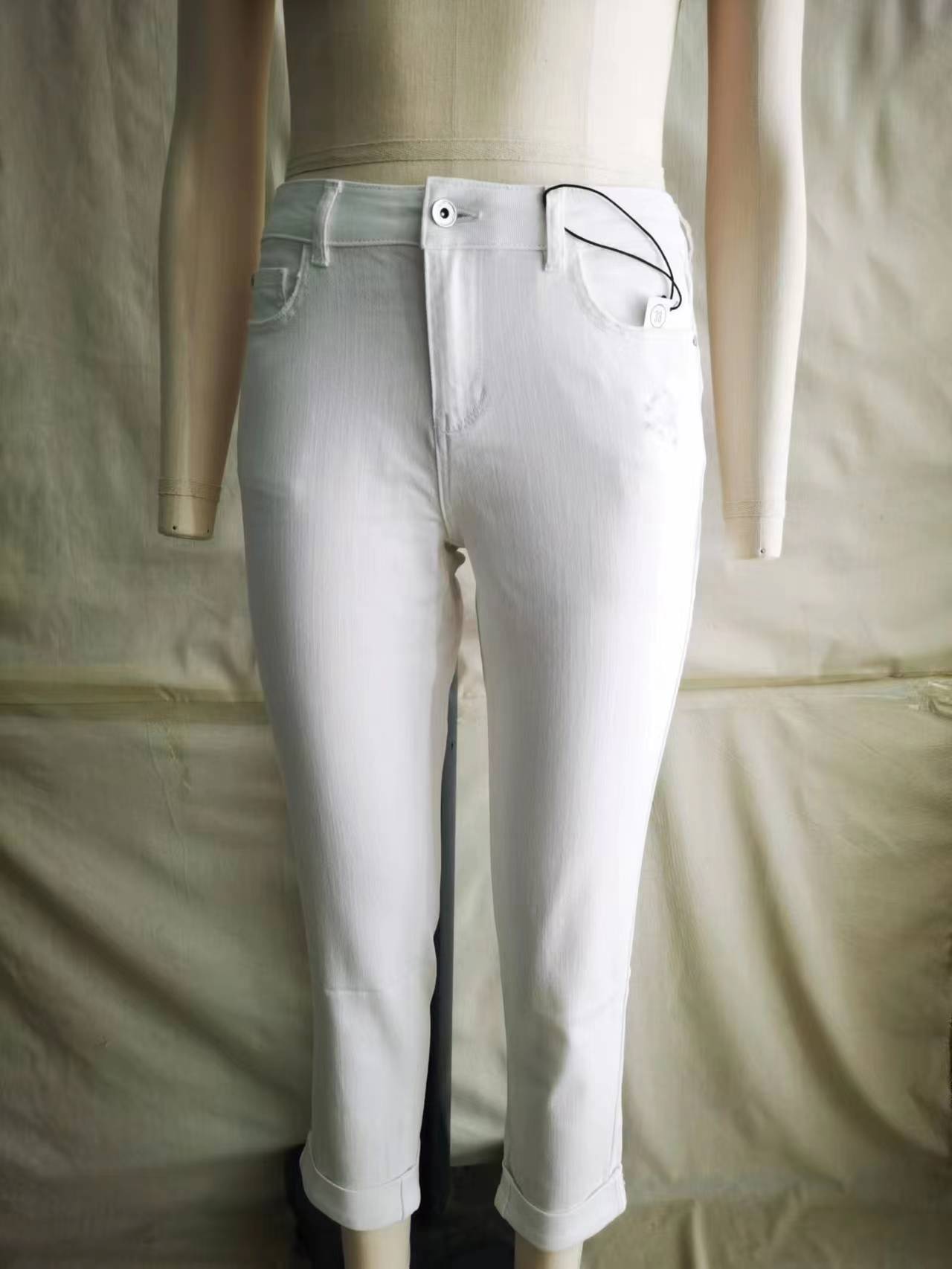 白色阔腿裤_EMC官网(中国区)官方网站